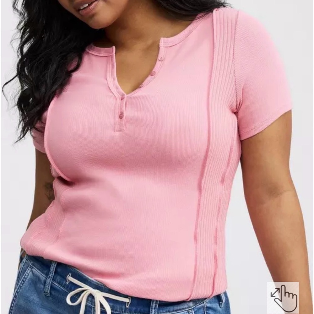 Torrid Plus Size 5 Pink Short Sleeve Henley Top NWOT